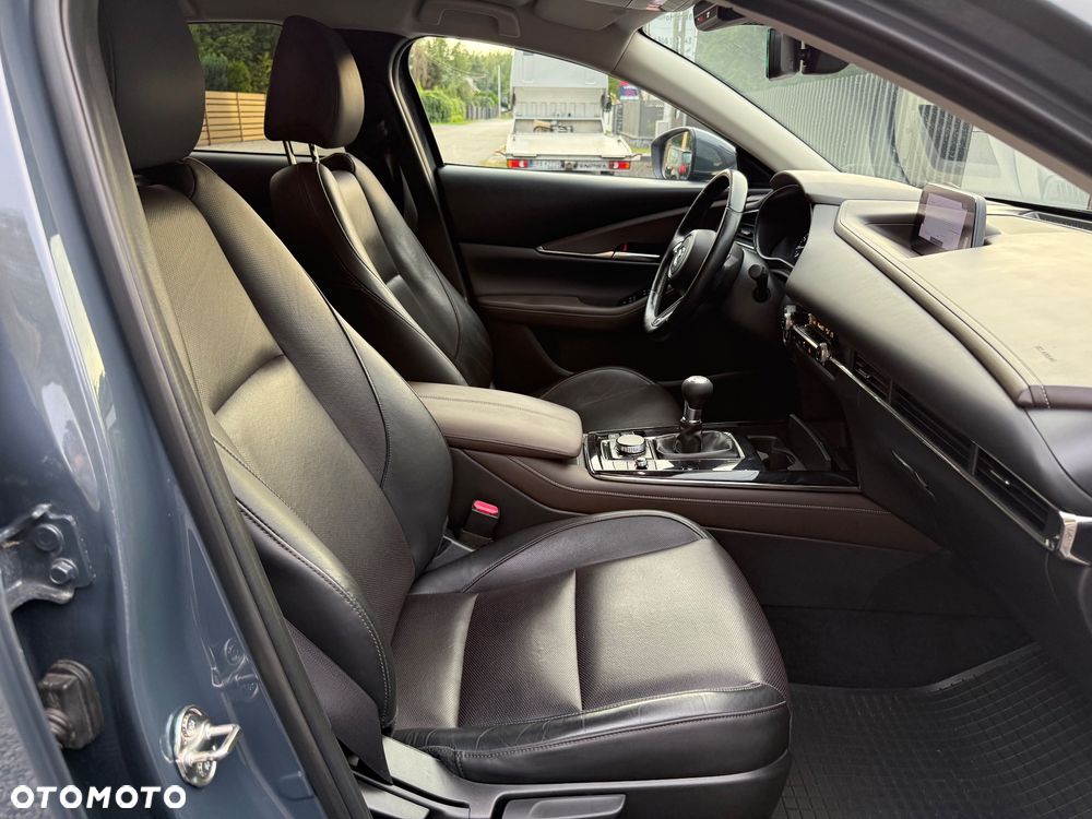 Mazda CX-30 e-SKYACTIVE G 122 HOMURA - 11