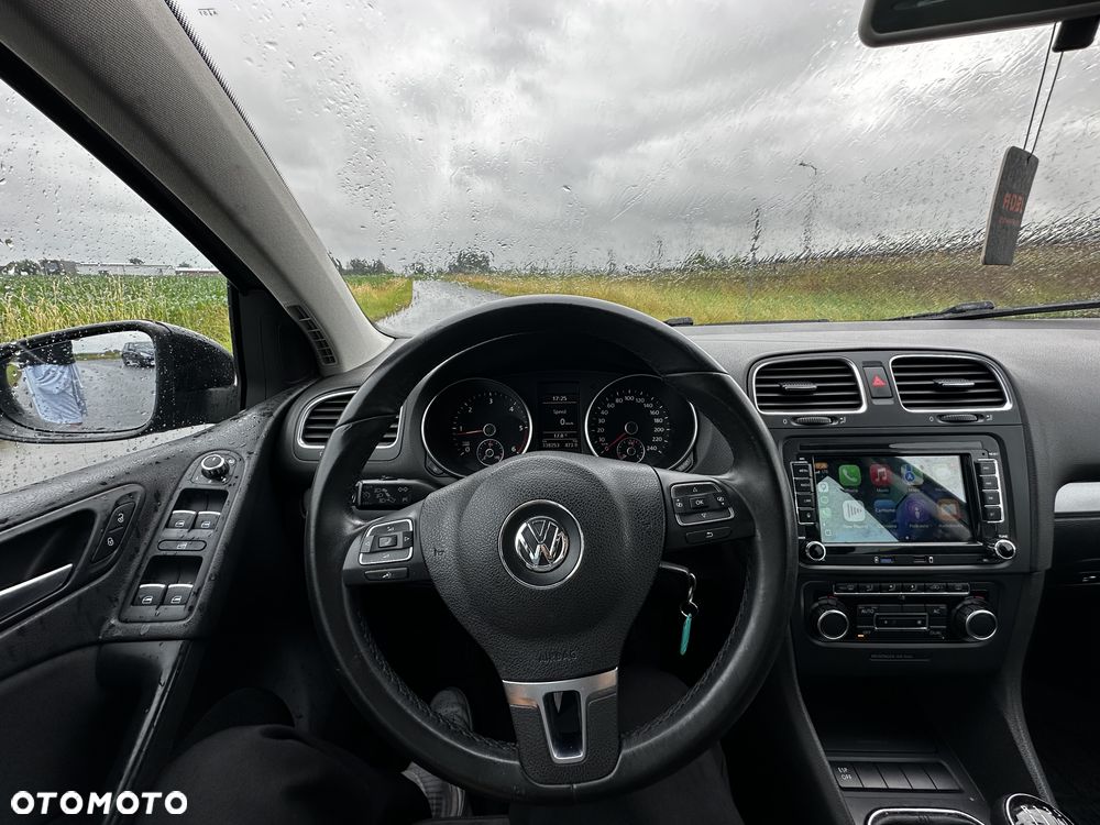 Volkswagen Golf 2.0 TDI Comfortline - 10