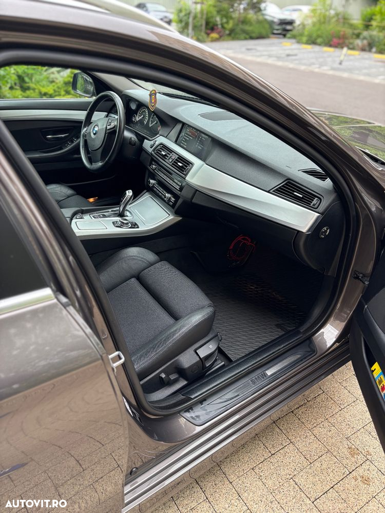 BMW Seria 5 520d - 15