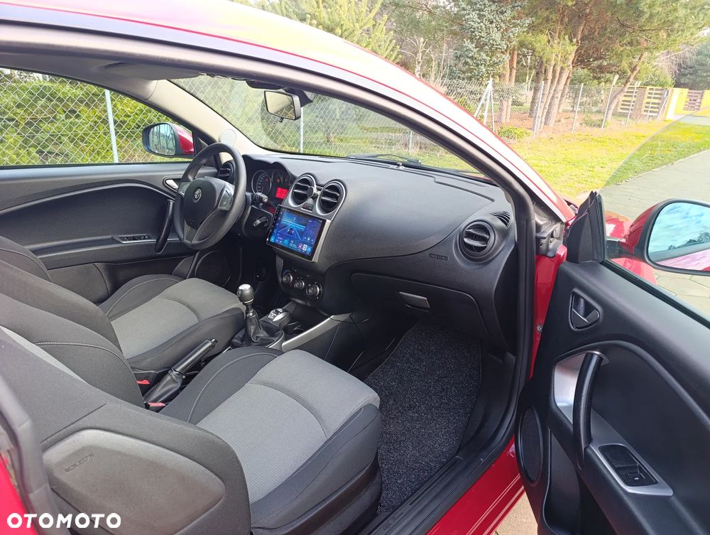 Alfa Romeo Mito 1.4 16V - 10