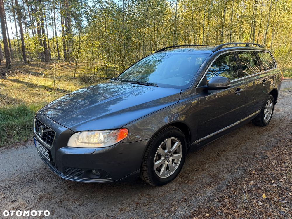Volvo V70 - 1