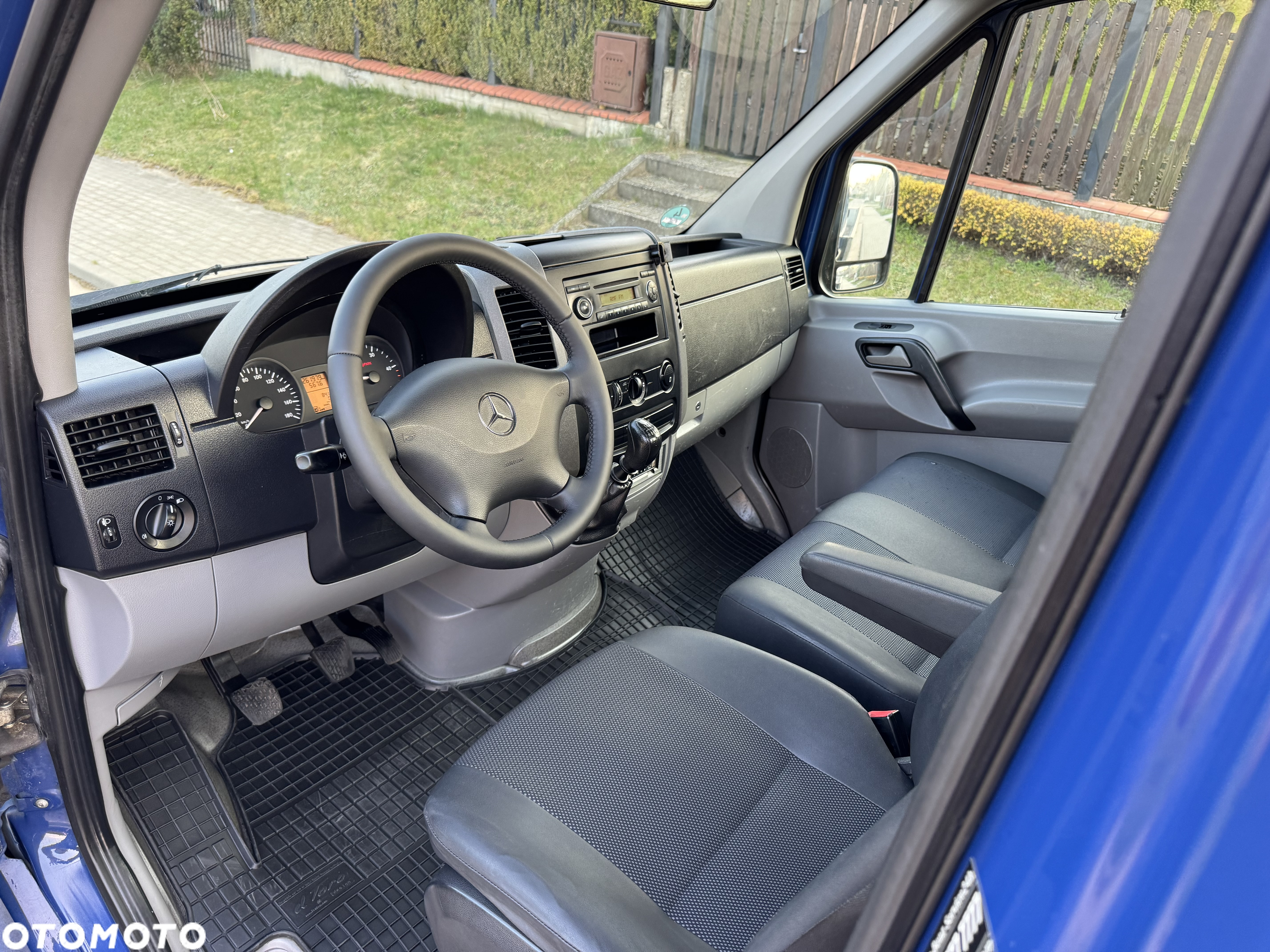 Mercedes-Benz Sprinter - 7