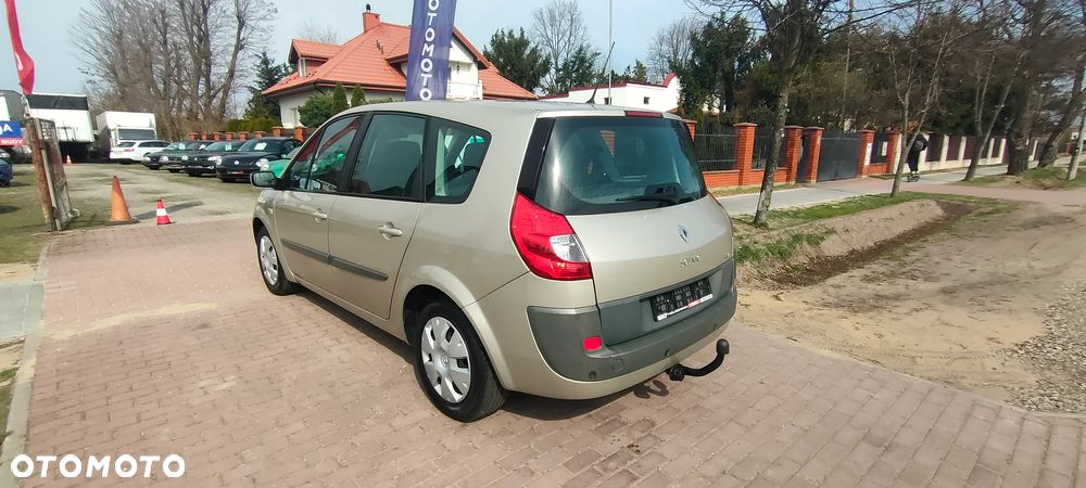 Renault Grand Scenic 1.6 16V Dynamique - 4