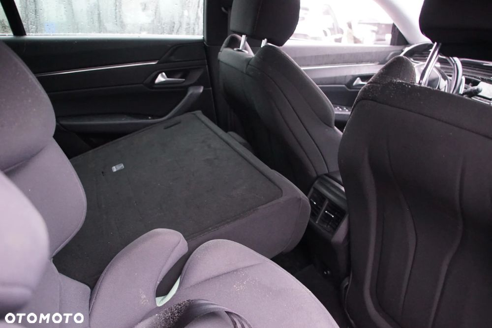 Auto na części - Peugeot 508 II 1.6 PureTech 180 KM 5G06 AWF8G30 KCA 2020R Silnik Skrzynia Drzwi Błotnik Klapa Zderzak Lampa Szyba Deska Kokpit Sterownik Moduł Czujnik Licznik Wyświetlacz Kierownica Panel - 14