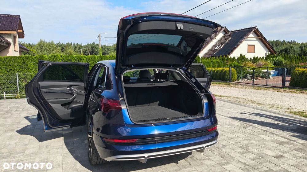 Audi e-tron 55 Quattro S Line - 4