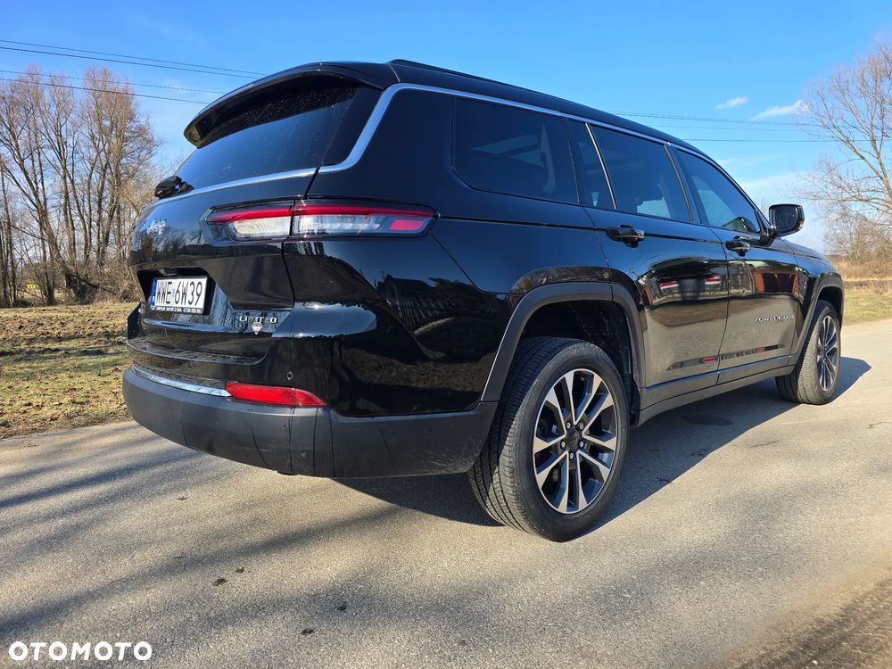 Jeep Grand Cherokee - 13