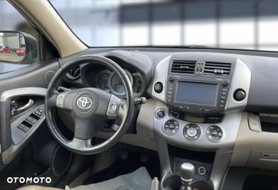 Toyota RAV4 2.2 D-CAT 4x4 Executive - 6