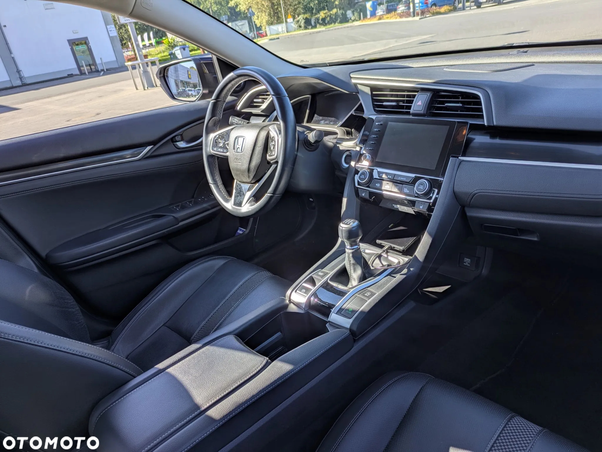 Honda Civic 1.5 T Executive - 18