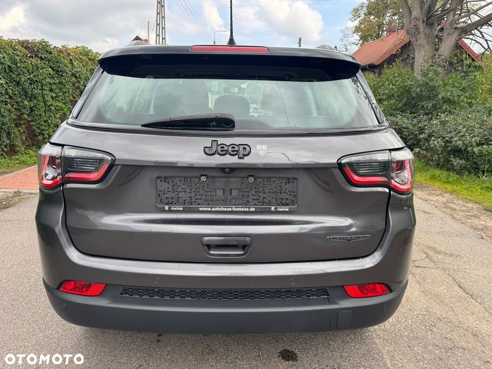 Jeep Compass 1.4 MultiAir Limited - 8