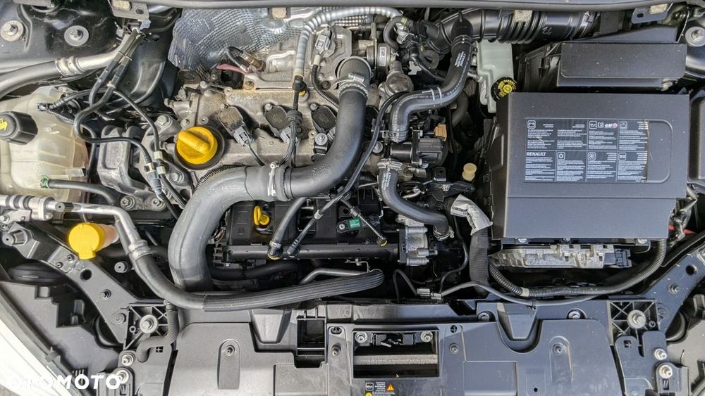 Renault Megane ENERGY TCe 130 BOSE EDITION - 33