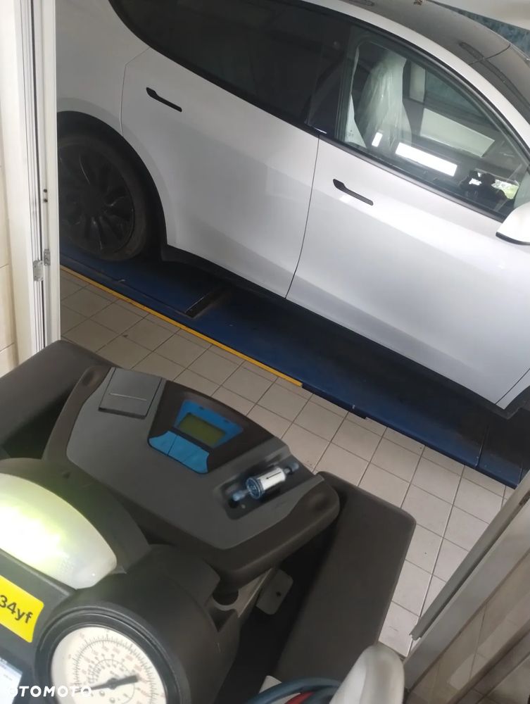 Acs 663 RI stacja klimatyzacji Bosch elektryki i hybrydy z analizatorem - 39
