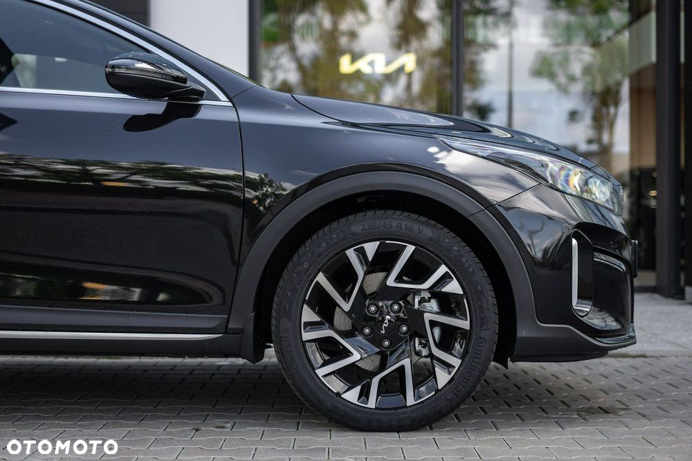 Kia XCeed - 8