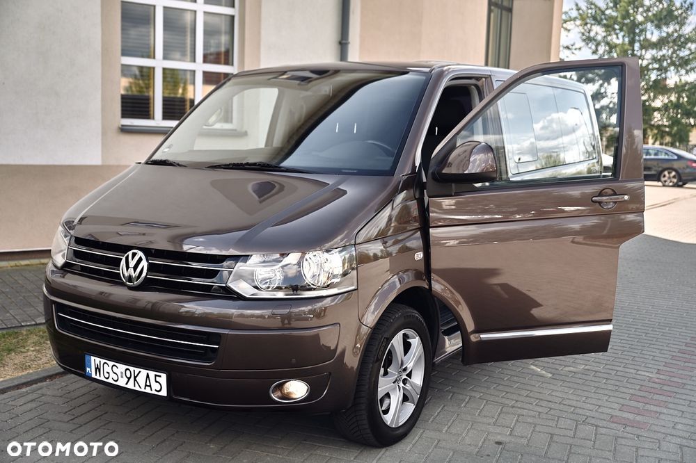 Volkswagen Multivan - 17