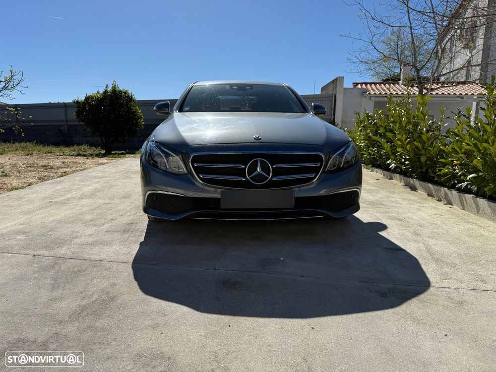 Mercedes-Benz E 220 d Avantgarde - 2