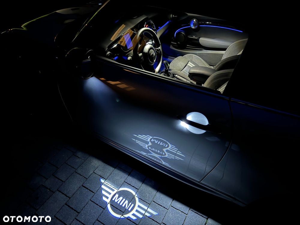 MINI Cooper John Works Trim - 35