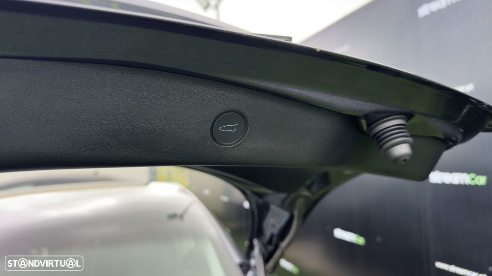 Tesla Model 3 Standard Range Plus RWD — fotografia 35