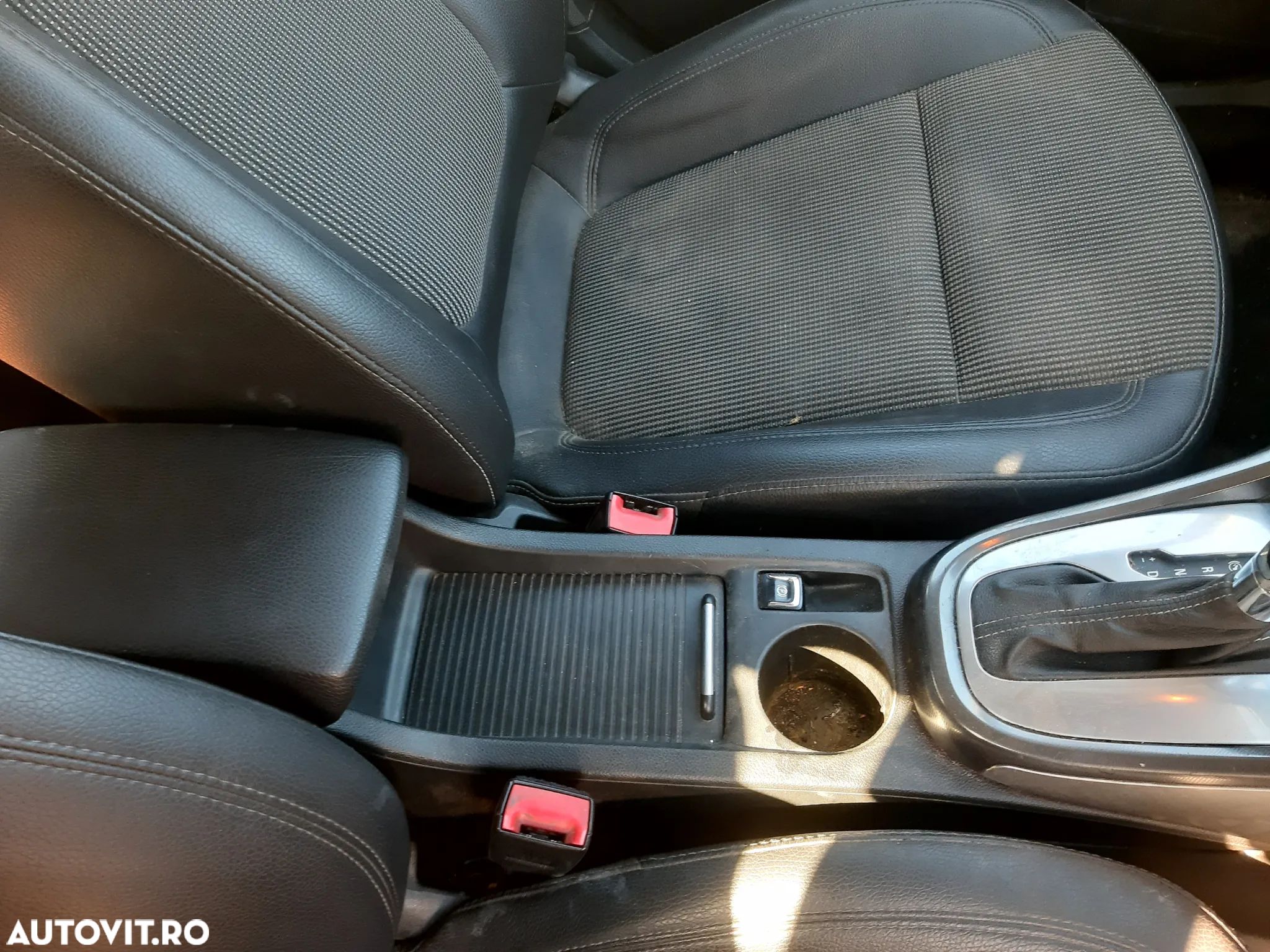 Cotiera piele  OPEL ASTRA J fabr. 2009 ---- 2015 - 1