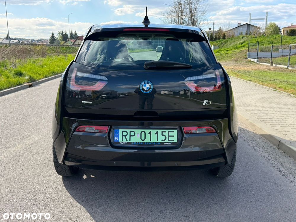 BMW i3 (60 Ah) - 12