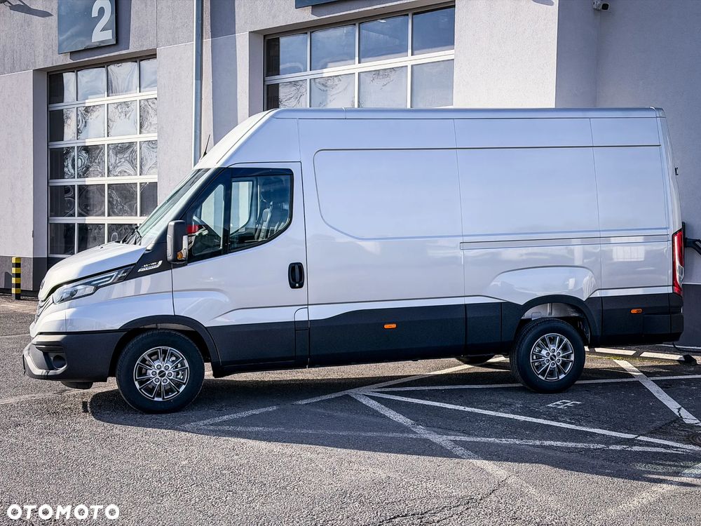 Iveco 35S18HA8V L3H2 od ręki ! - 7