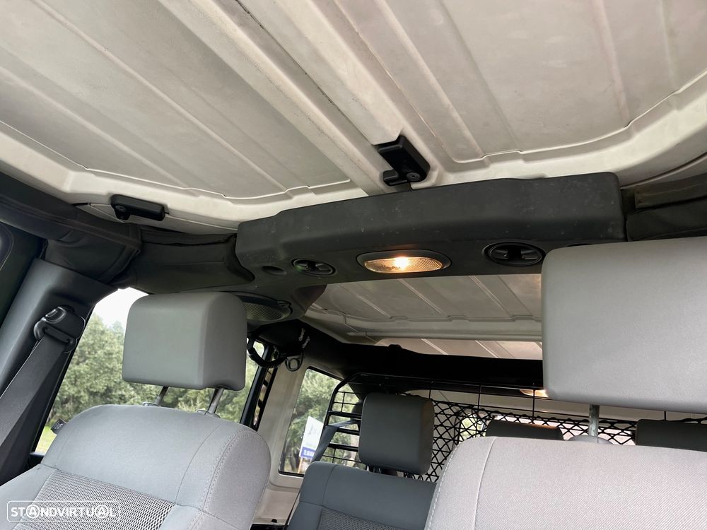 Jeep Wrangler Unlimited 2.8 CRD ATX Sahara Limited - 26