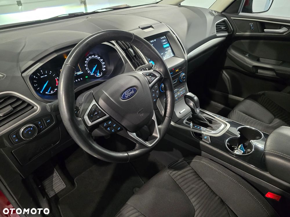 Ford S-Max 2.0 TDCi Titanium PowerShift - 15