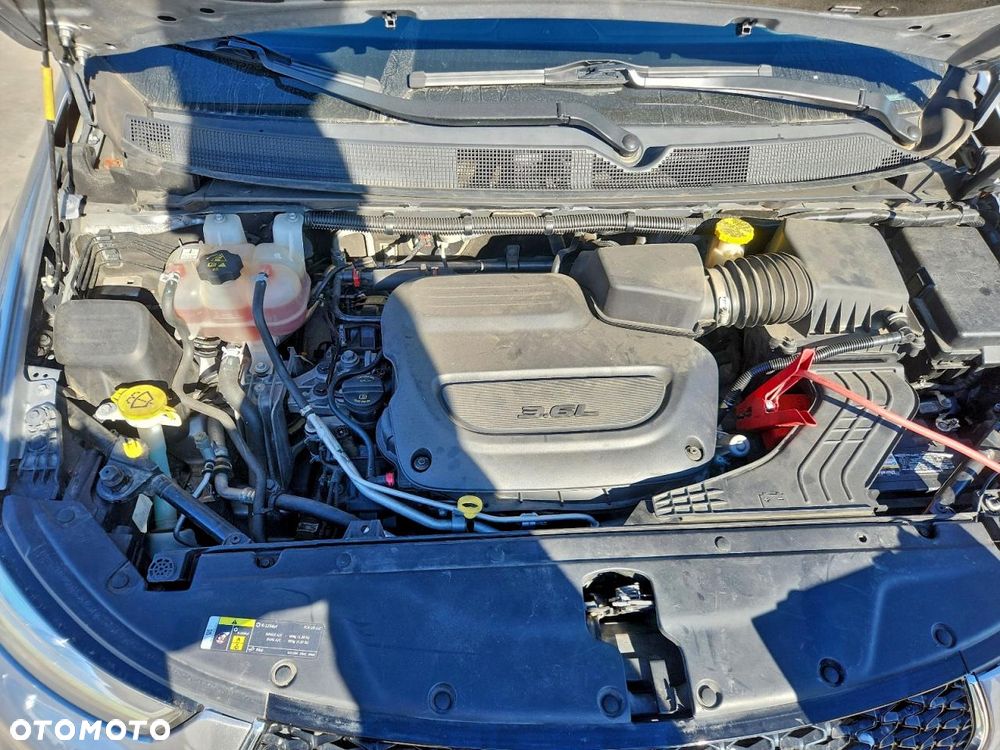 Chrysler Pacifica - 11