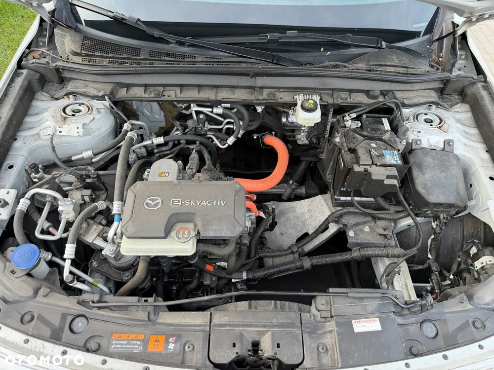 Mazda MX-30 e-SKYACTIV EXCLUSIVE-LINE - 36