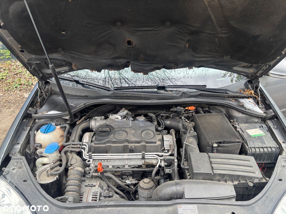 Volkswagen Golf 1.9 TDI DSG Comfortline - 8