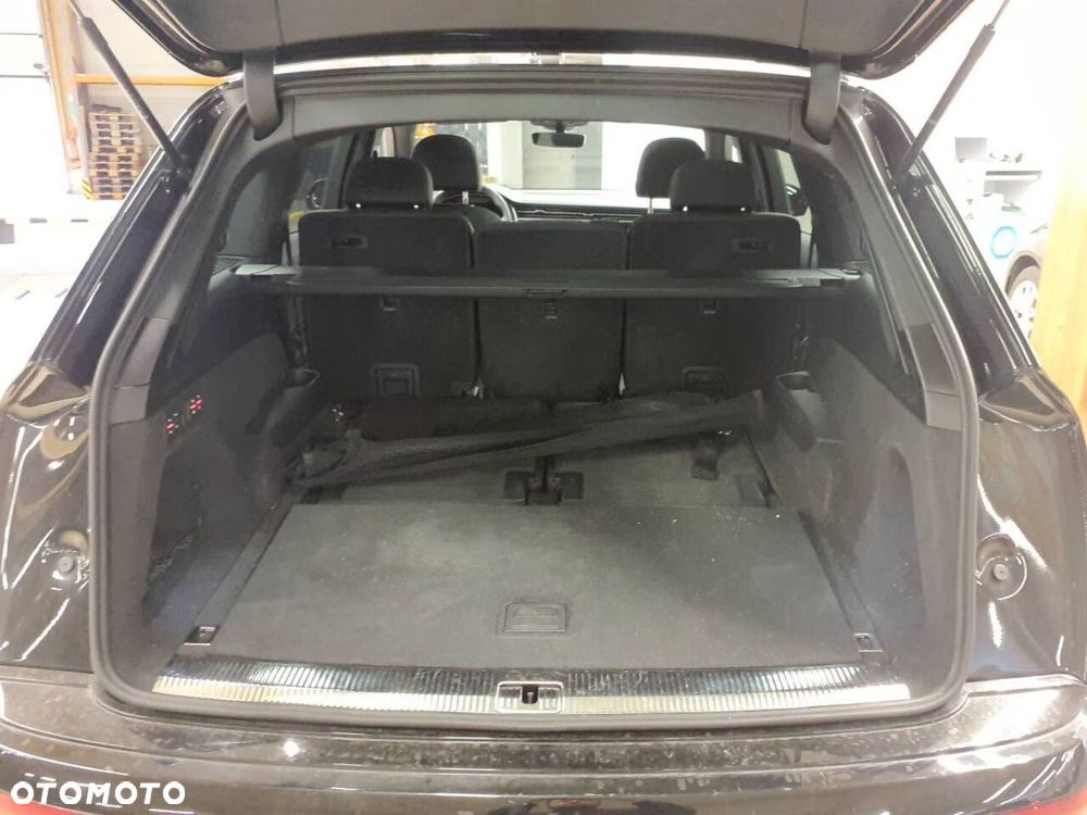Audi Q7 - 3