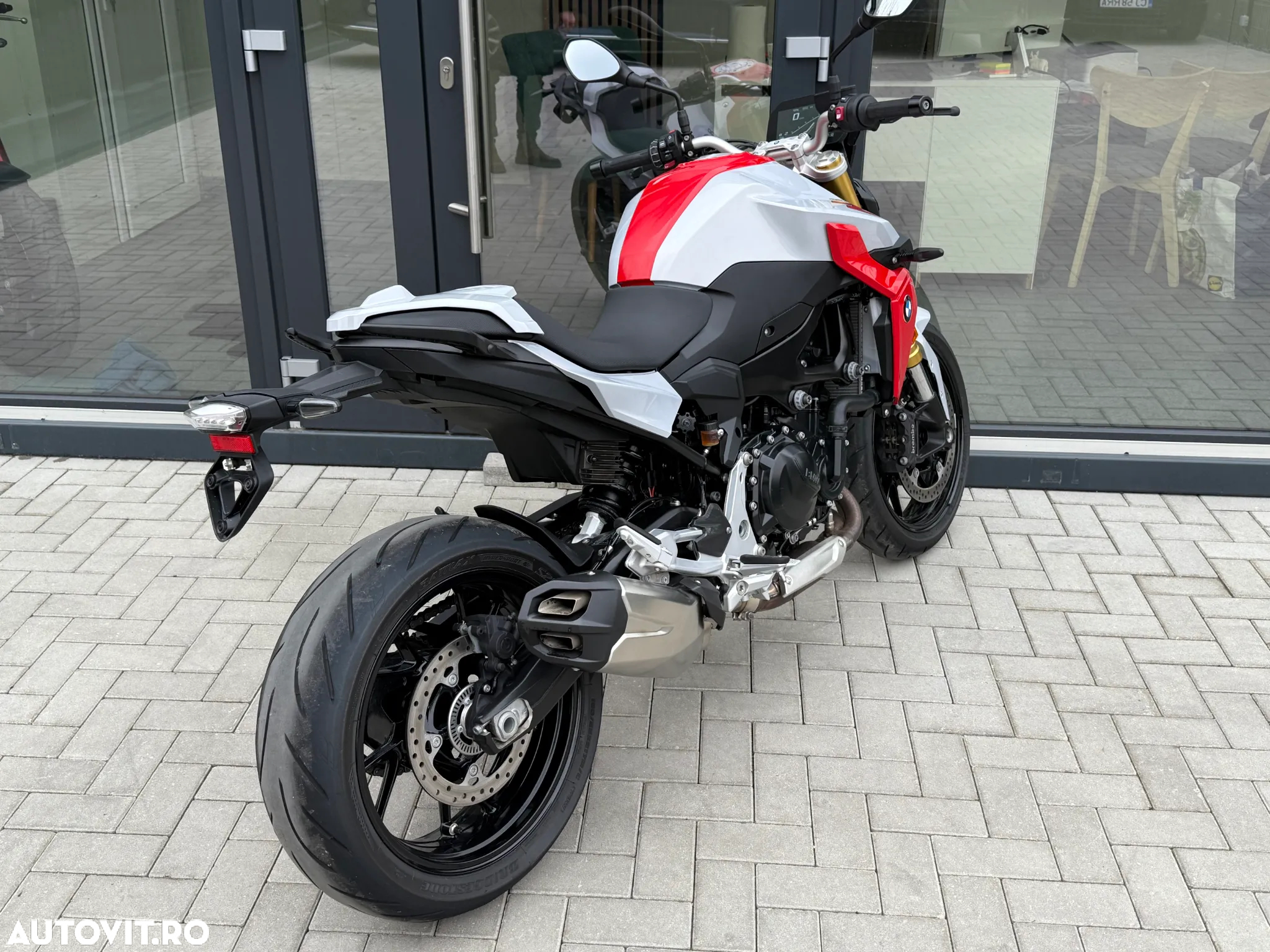 BMW F900R - 3