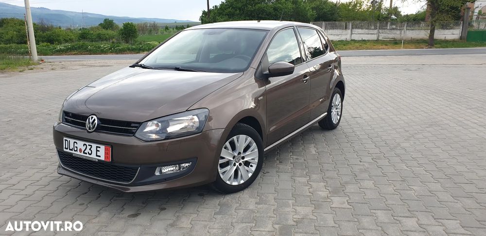 Volkswagen Polo 1.4 Attractive - 1