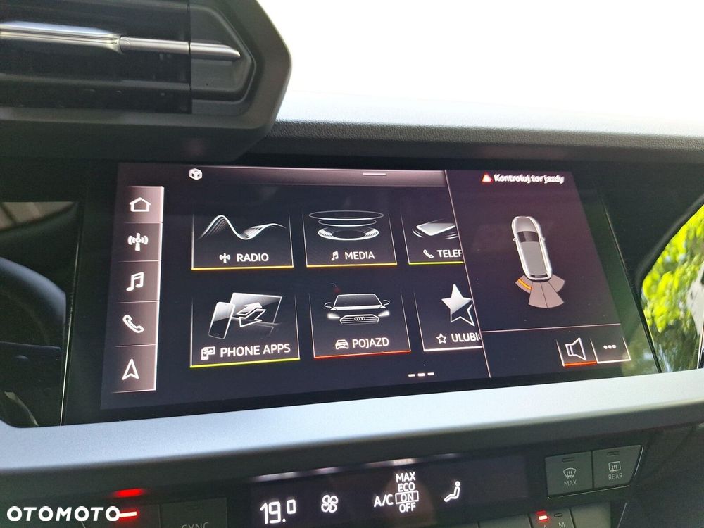Audi A3 Sportback 35 TFSI mHEV S tronic - 28