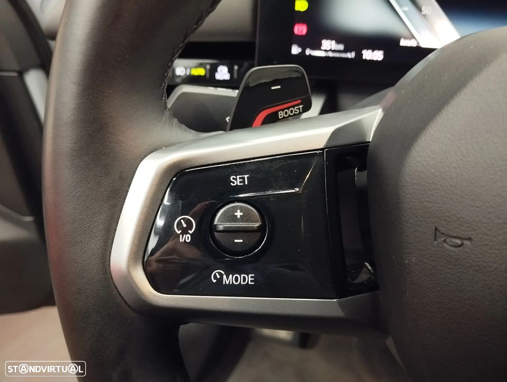 BMW 520 d Pack Desportivo M - 7