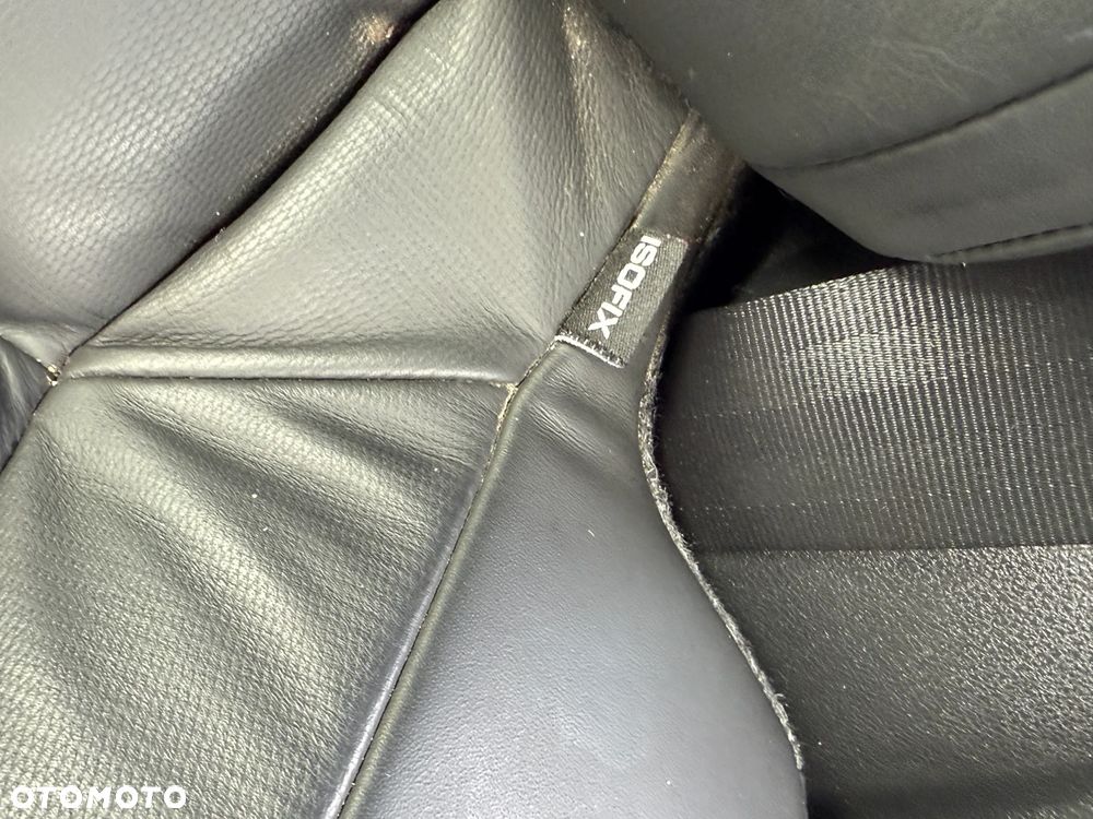 Nissan Qashqai 2.0 dCi 4x4 Tekna Premium - 11