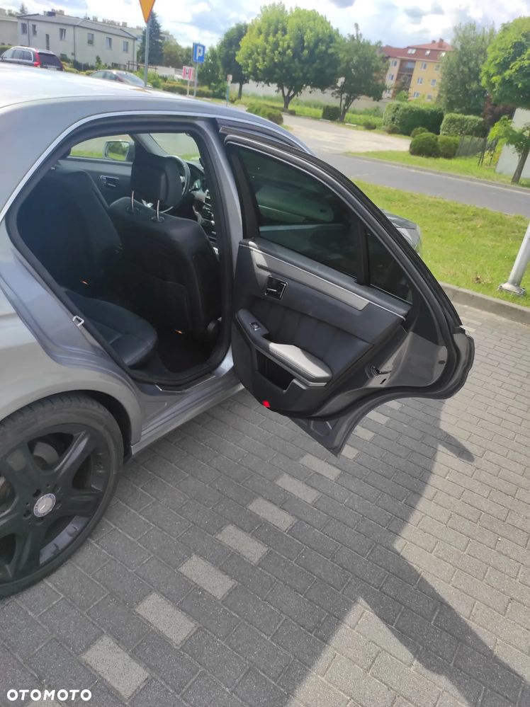 Mercedes-Benz Klasa E 350 CGI BlueEFFICIENCY Avantgarde - 9