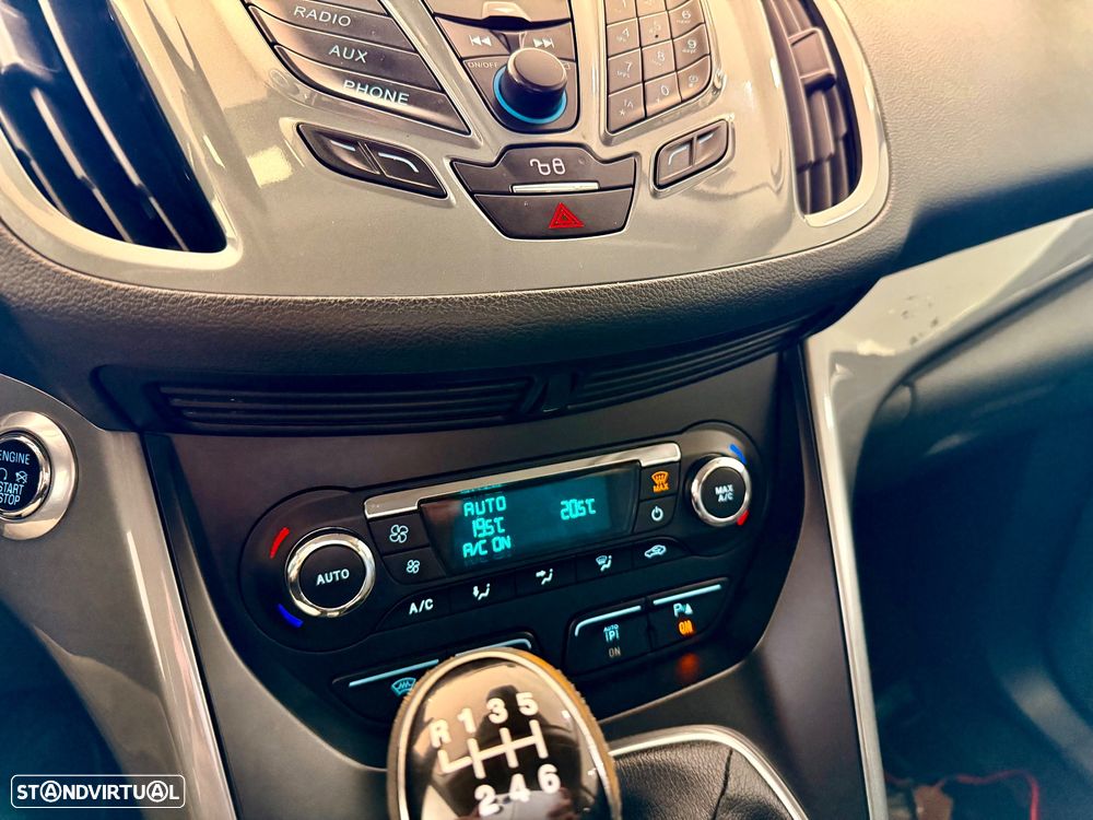 Ford Grand C-Max 1.6 TDCi S&S Titanium - 12