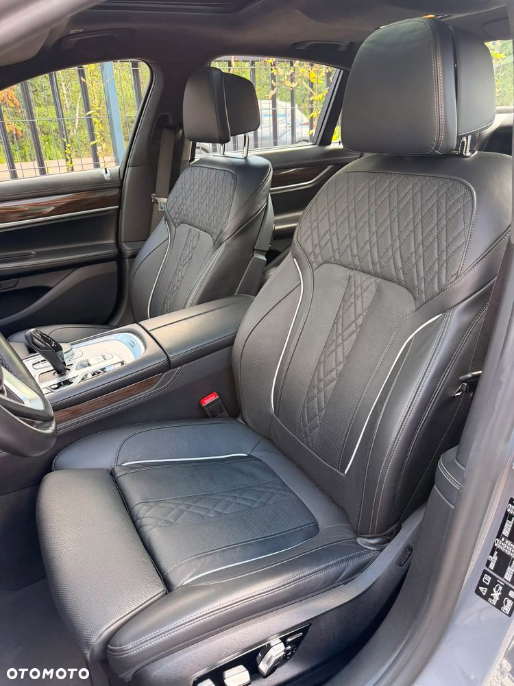 BMW Seria 7 750d xDrive - 8