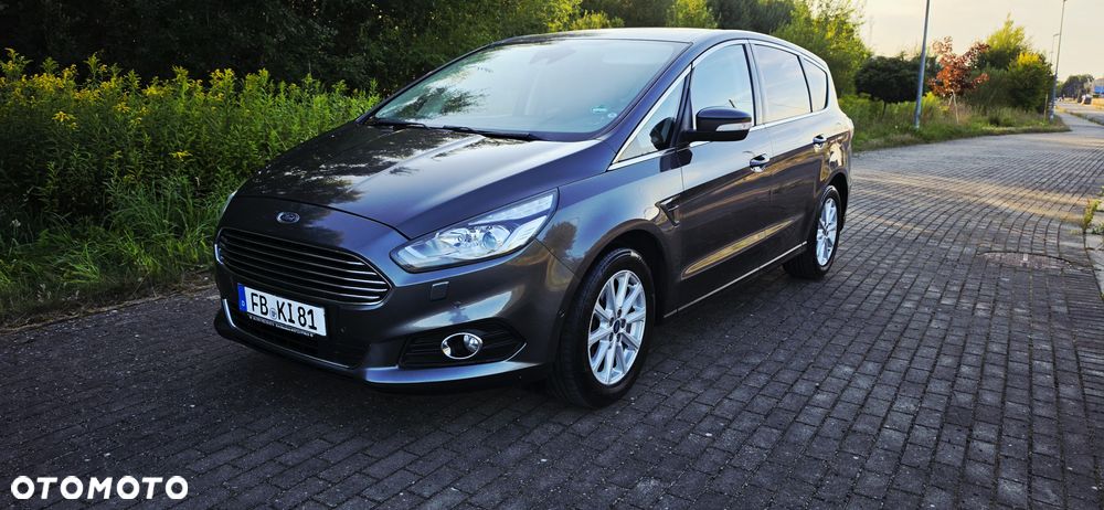 Ford S-Max 2.0 EcoBlue Titanium - 1
