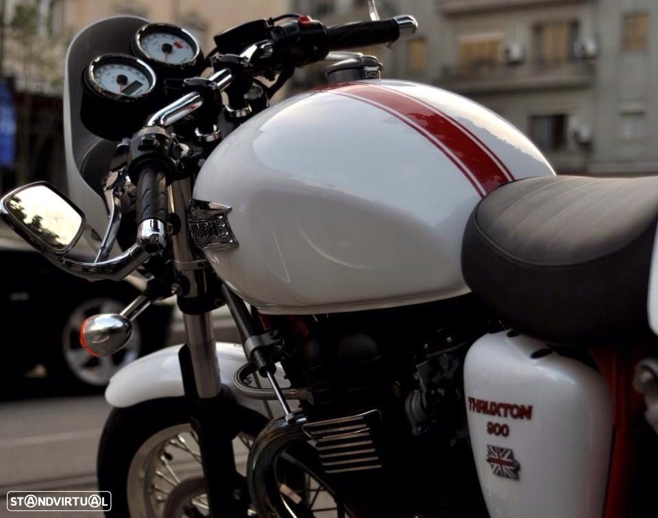 Triumph Thruxton SE - 13
