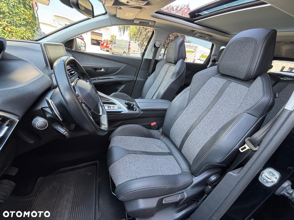 Peugeot 5008 - 13