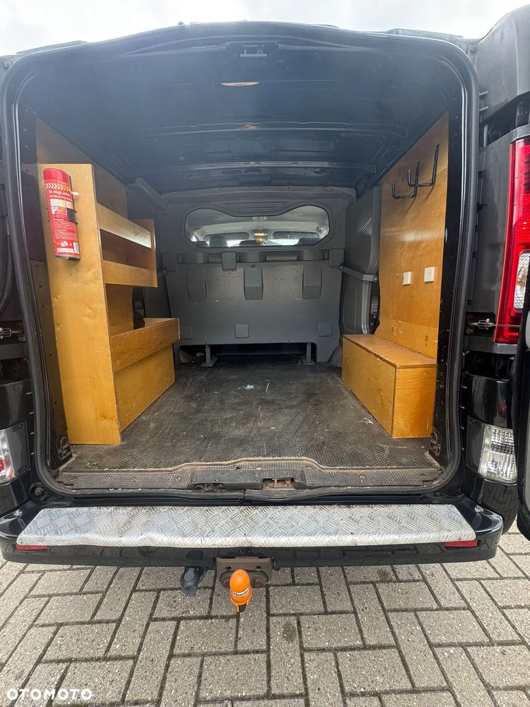 Opel Vivaro - 9
