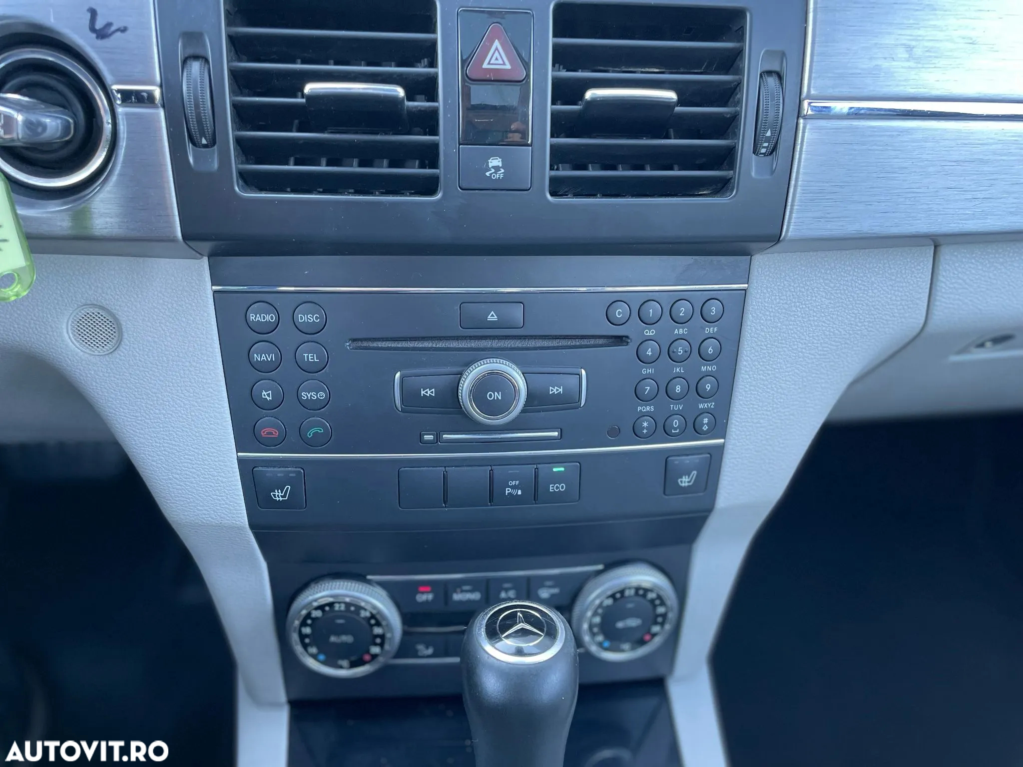 Mercedes-Benz GLK 220 CDI DPF 4Matic BlueEFFICIENCY 7G-TRONIC Edition 1 - 17