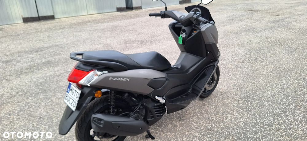 Yamaha NMAX - 13