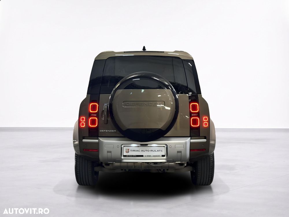 Land Rover Defender - 5