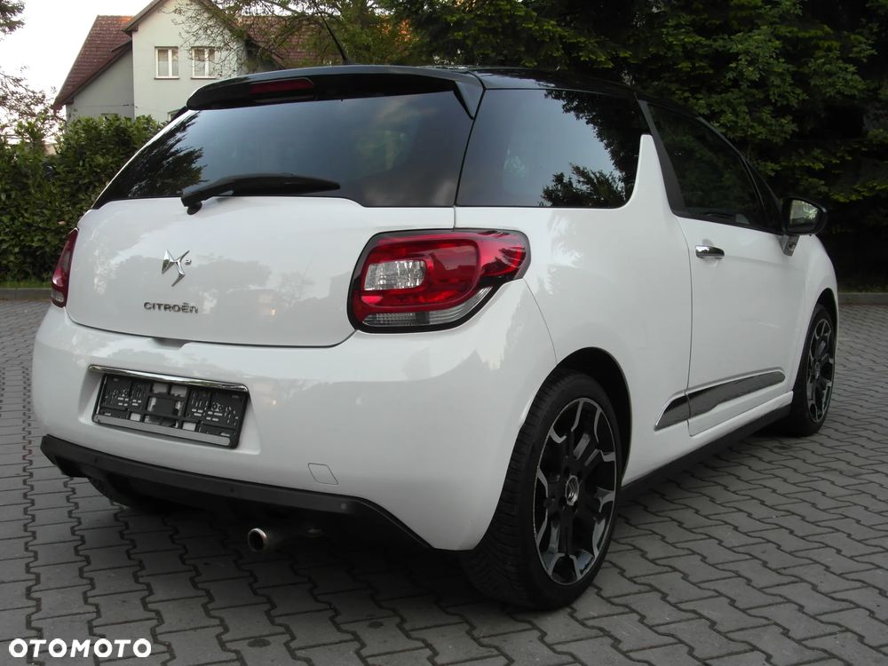Citroën DS3 VTi 120 SoChic - 10