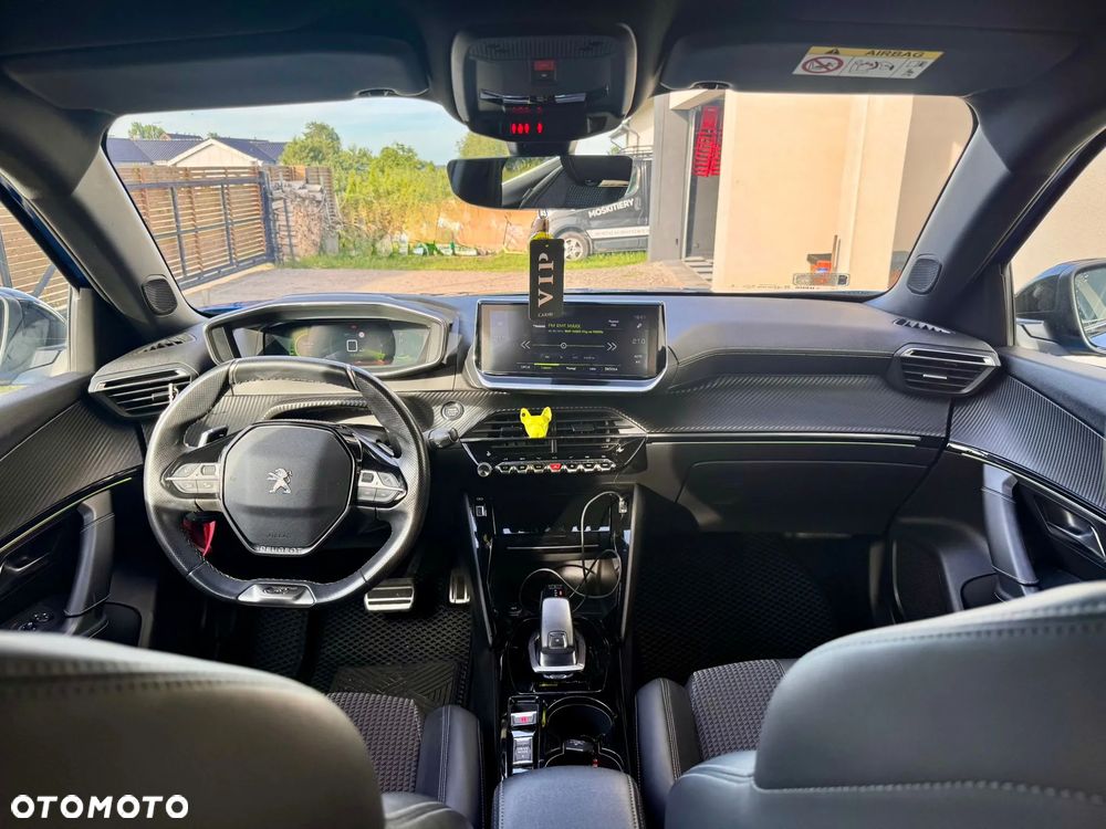 Peugeot 2008 1.2 PureTech GT Line S&S EAT8 - 10