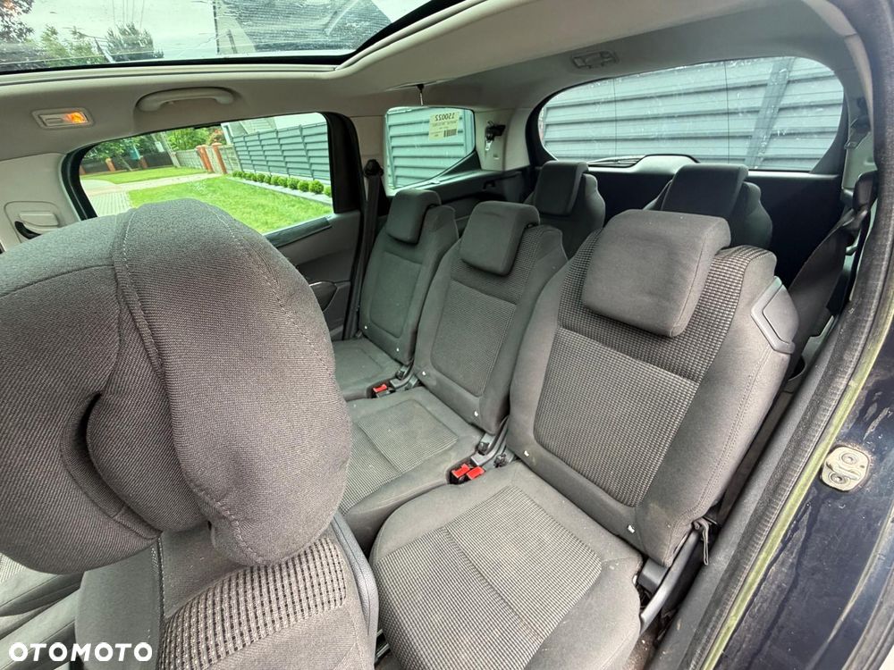 Peugeot 5008 - 13