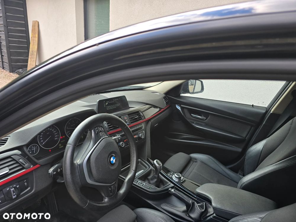 BMW Seria 3 - 15