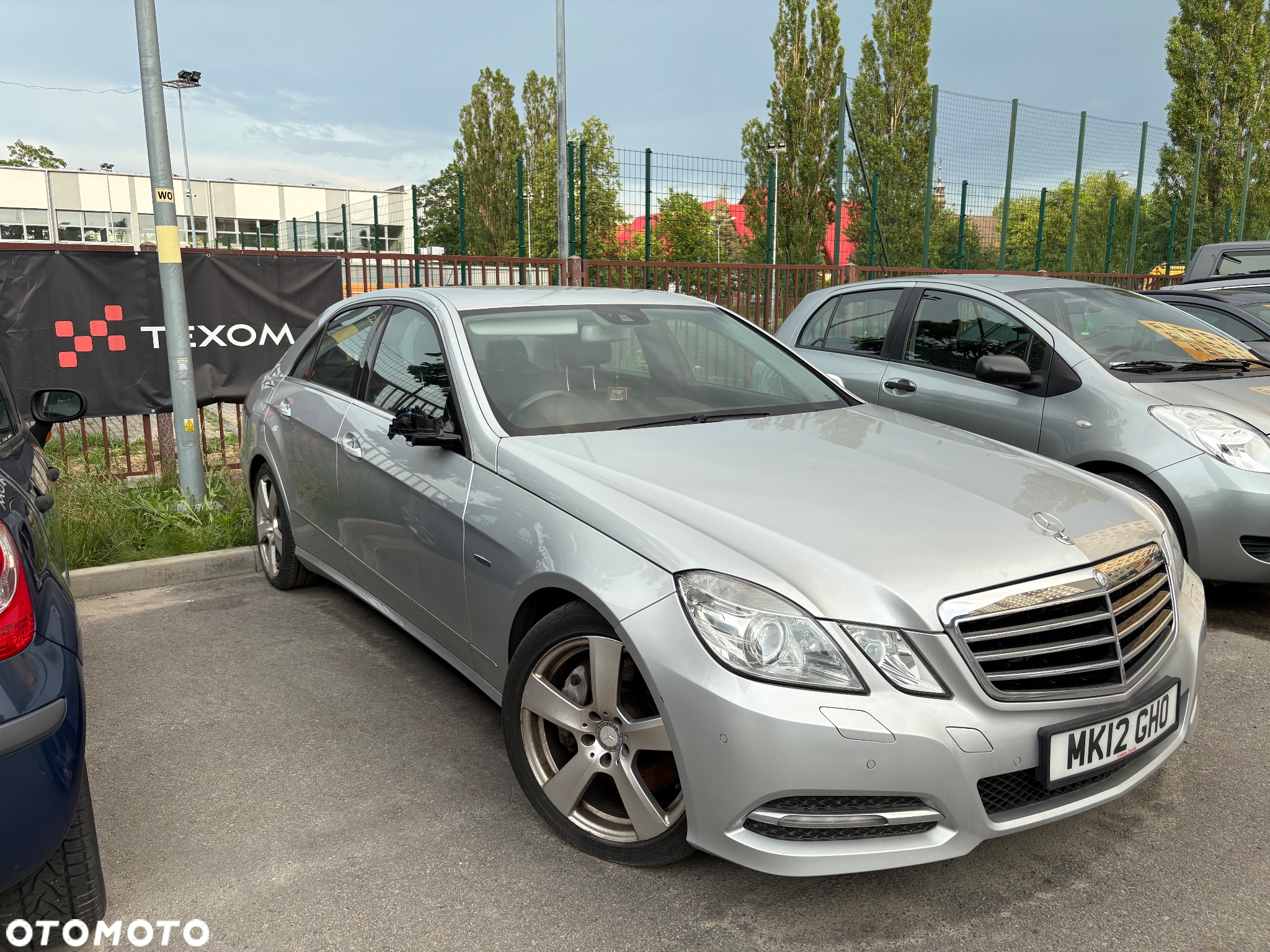 Mercedes-Benz Klasa E 350 CDI DPF BlueEFFICIENCY 7G-TRONIC Avantgarde - 2