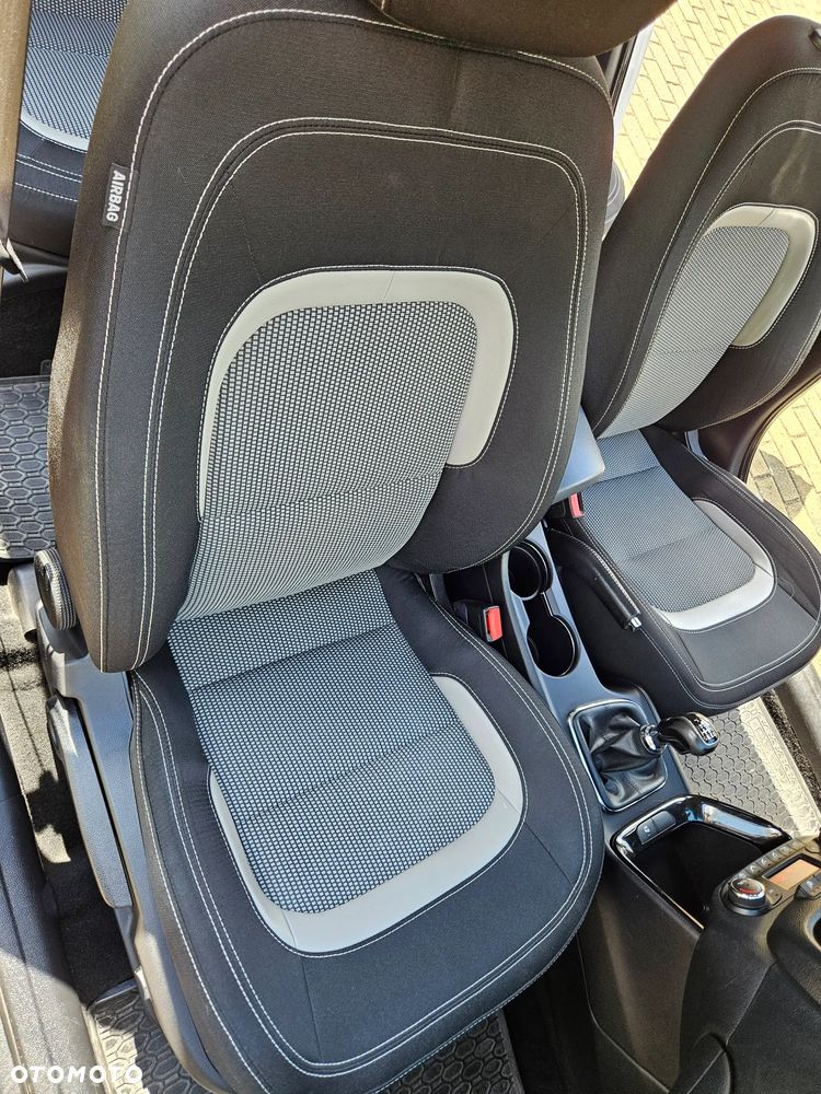 Kia Ceed 1.6 GDI L Business Line - 33